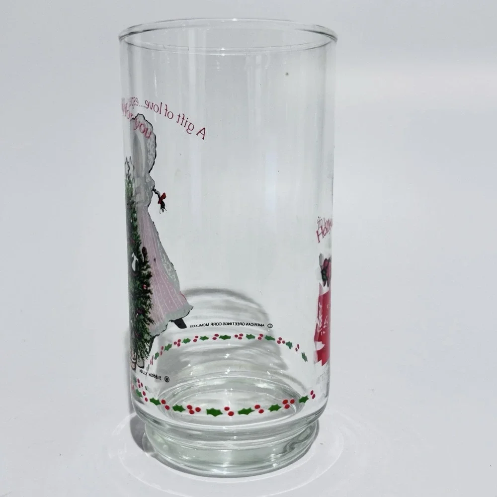 Vintage 70s Holly Hobbie Christmas Coca Cola Collector Glass A‎ Gift of Love...